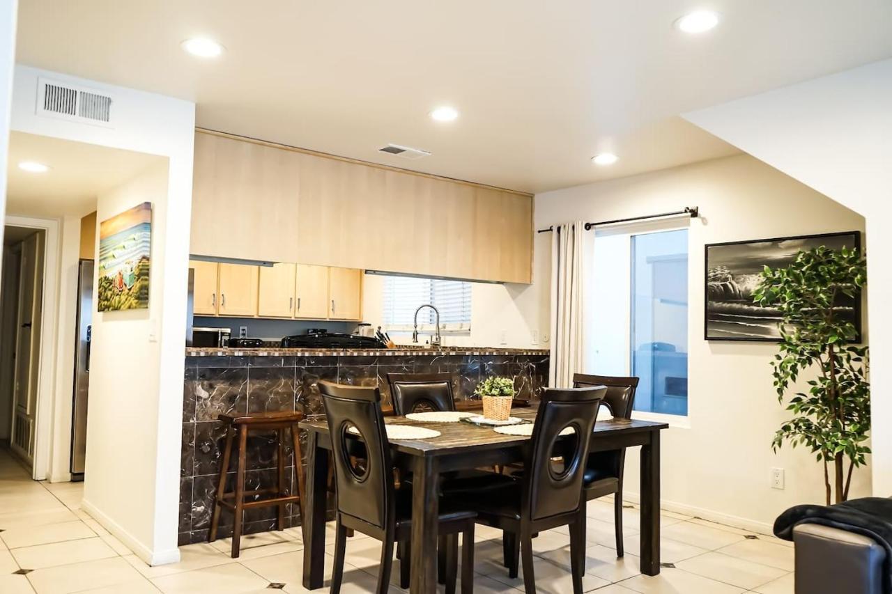 Newport Beach House 1 Blk To Beach And 25 Min To Disney Exterior photo
