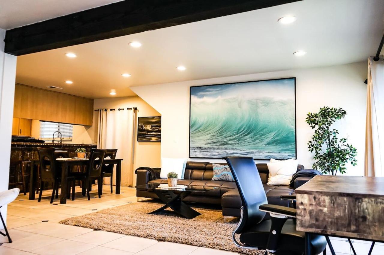 Newport Beach House 1 Blk To Beach And 25 Min To Disney Exterior photo